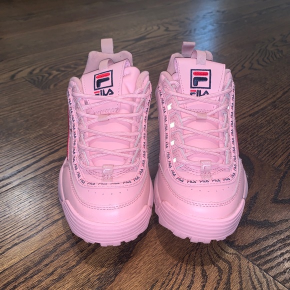 fila womens sneakers pink
